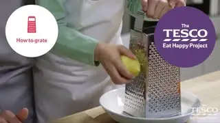 Grate safely with children by following these three essential steps - Cooking skills for children