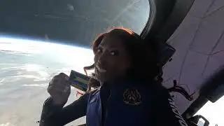New Shepard NS-31 Blue Origin crew of 6 including Katy Perry hit the space