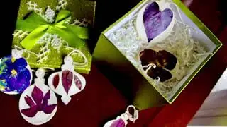 CHRISTMAS ORNAMENTS AND MICROWAVE FLOWER PRESS