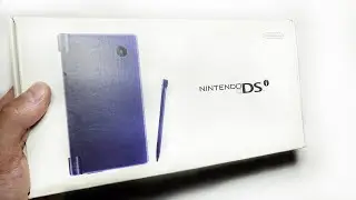 Nintendo DSi Unboxing