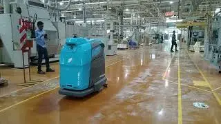 Peppermint Robotics' SD 45 Gen 2 Floor Cleaning Robot at an FMCG Manufacturing.