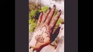 Sakshu Ki Mehndi Simple Design 