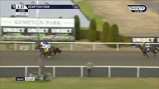 Frankel colt GAVRIEL strikes at Kempton