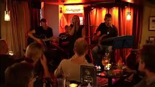 Hemingway's Cocktail & Music Bar//Linz//