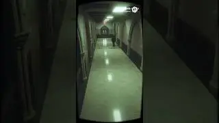 Полиция просмотрела записи со всех камер. Им так и не удалось установить личность этого человека.