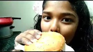 burgerholic@CrazyDolls/#burgerholic/homemade burger / enjoying my yummy  burger