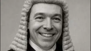 Two Tier Judge Lets Off Muslim Knife Attacker While Jailing White Man for Naughty Words!
