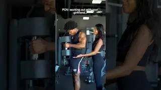 Working out with your girlfriend😂🥰 #fitness #girlfriends #coupleworkout #gymhumor #funny