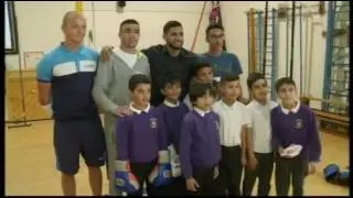 Amir Khan Visits Keighley School