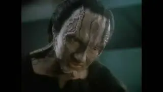 Andrew Robinson (Andy Robinson) in Deep Space Nine, S5. E14 - In Purgatory's Shadow (1997)