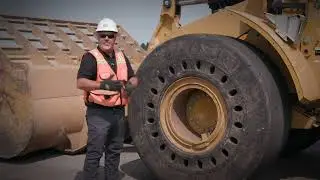 966XE Safety and Daily Walkaround inspection