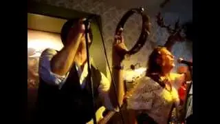 SOUL MESSIAHS 'Groovin' @ Caf&eacute; Mombasa