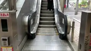 【東芝】3X エスカレーター 寝屋川市駅ペデストリアンデッキ 3X escalator Neyagawa station pedestrian deck Osaka Japan