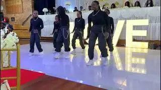 Diemba ft. Werrason, BRC Girls performance