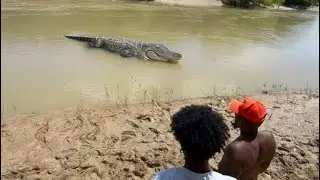 MONSTER ALLIGATOR GAR FISHING GONE WRONG