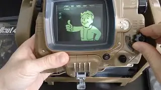 Fallout 4: Pip Boy Edition распаковка