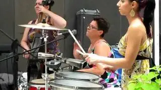 Cocomama — Lunch-hour Concert @ 40th St & 3rd Ave (7-29-11)