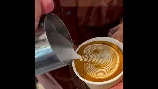 Cofffee Art Latte Art in Paper Cup Swan 🦢 #shorts #barista