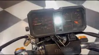 Lote 035 - Honda CB 450 TR