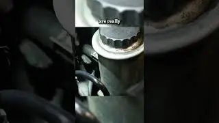LS400 common pattern failure: Power Steering Leak onto Alternator