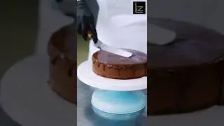 Chocolate Syrup Topping on Cake #Shorts