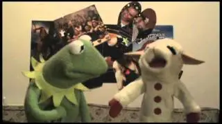 Kermit and LambChop go to Stu-Con