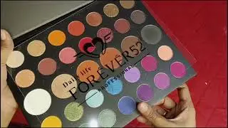 Best eyeshadow palette for beginners ll daily life forever 52 professional eyeshadow palette review.