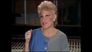 My Favorite Waste Of Time   No Frills - Bette Midler - 1982