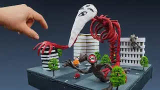 😱 Making THE GOD OF ROADKILL in the city - Trevor Henderson Creatures with Clay