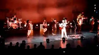 David Byrne & St. Vincent - Road to Nowhere [Beacon Theatre, 9.26.2012]