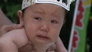 Heul doch! Baby-Sumo in Japan