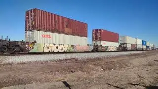 Monster WB BNSF Port Stack/Baretables Train At Nebo CA! #bigbossrailfanner