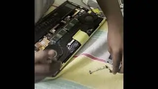 Dell Precision 5560 Display replacement - Authorised Technician