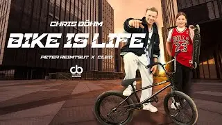 Chris B&ouml;hm - BIKE IS LIFE (prod. by Thani) Peter Reimtgut feat. Cleo [Official Video] 🚴&zwj;♂️🔥