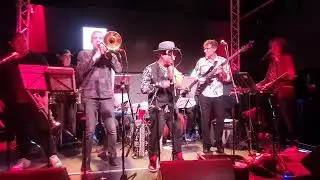 The Mantecas [