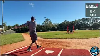 Headbanger Gummy Bear vs Genesis Scott Hartling | 13&rdquo; 2-Piece Endload Bat Battle!