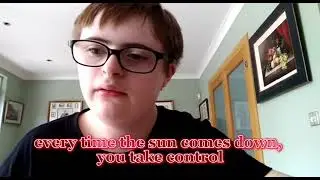 Luke Simons sing a song
