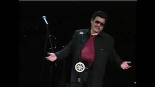 Willie Nep quick change as Erap