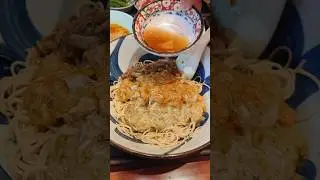 Crab Roe + Crab Meat + Crab Legs Noodles 🦀 #rianekj #chinesefood #foodie