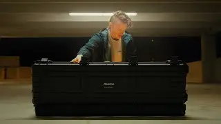 an inexpensive and unexpected midi keyboard case