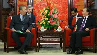 Larry Summers on China
