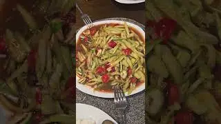 Мы с мужем прекрасно поужинали, особенно с огурцами 😋 #еда #хмонг #историихмонг