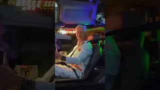 "Doc" drives DeLorean Time Machine past 5,000 Back To The Future fans in Vancouver. GREAT SCOTT! ☢️😮