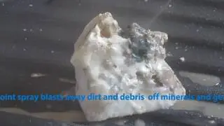 How to Clean Minerals with Electric Cleaning Gun