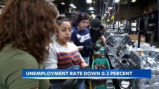 Hawaii's unemployment drops to 2.5%; job market stays strong