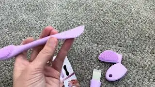 Trying out this silicone face scrubber set