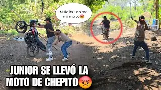 JUNIOR Se R0bo La MOT0 De CHEPE😱Se Fue Huyend0 En Pleno Video‼️Si No Lo Grab&oacute; No Lo Creerias❌