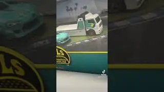 What do you think of these two diecast sets? Hotwheels vs Majorette