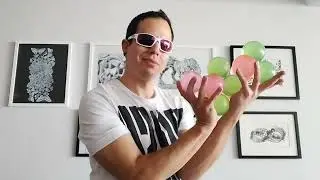 10 Contact Juggling Space travel (70mm)