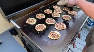 Seans Backyard Griddle: Smashed Cinnamon Buns on the Blackstone